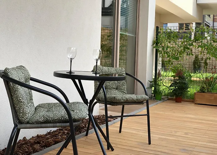 Apartament Patio Vita -Garaz Podziemny, Taras,Wejscie Klamka Kod,Centrum