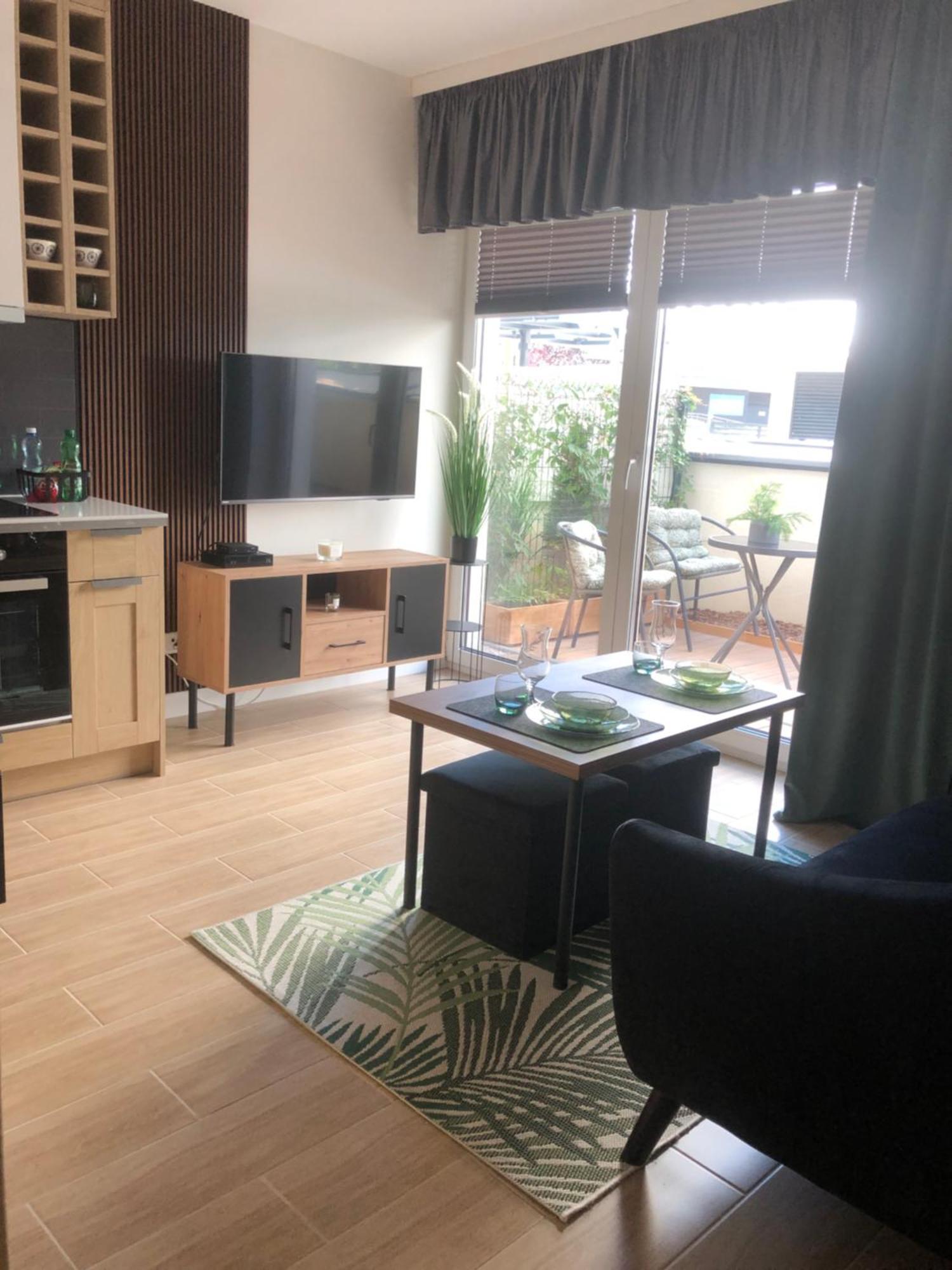 Patio -garaz Podziemny, Taras,wejscie Klamka Kod,centrum Apartment Kielce